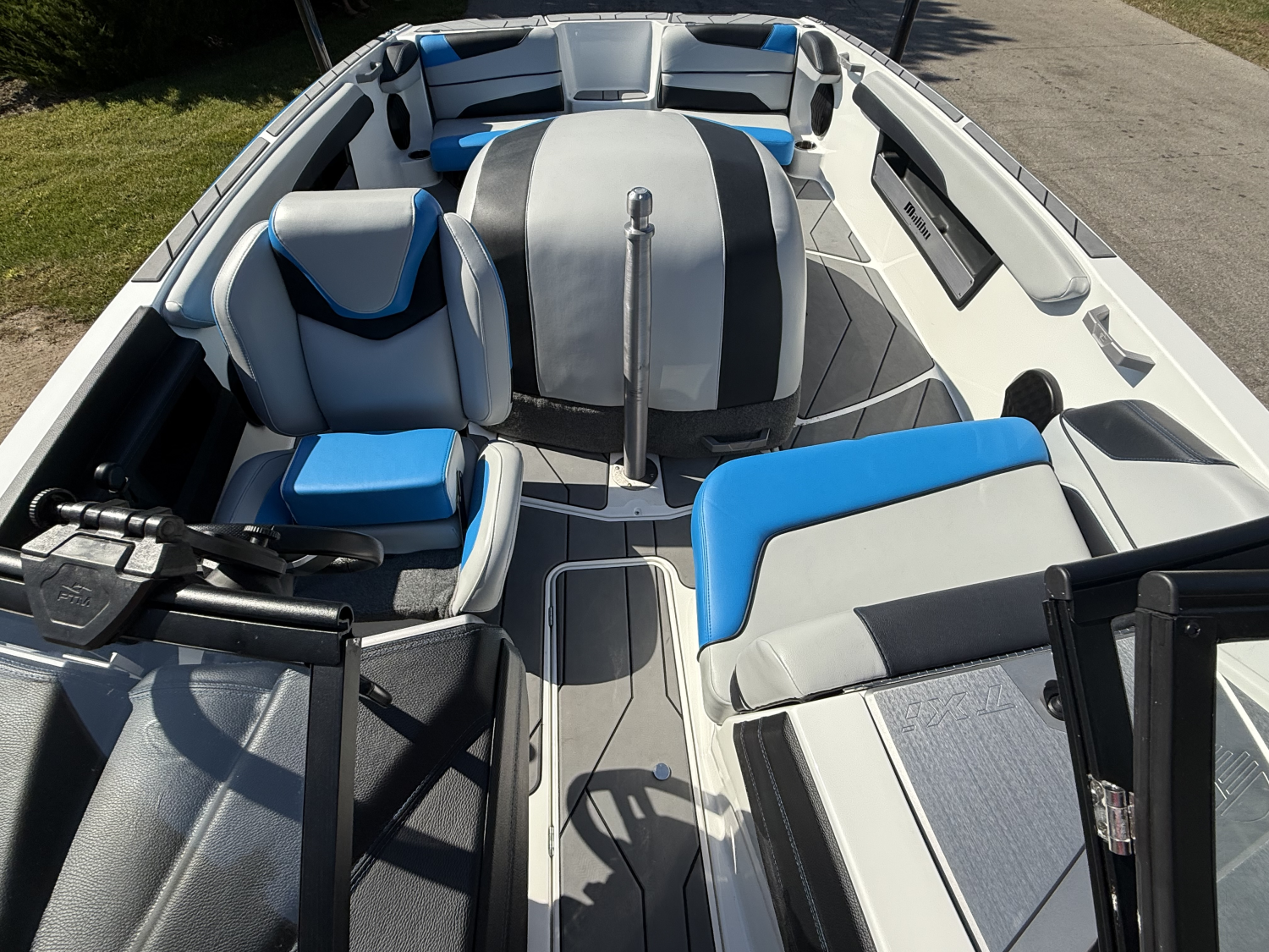 2023 Malibu Response TXi