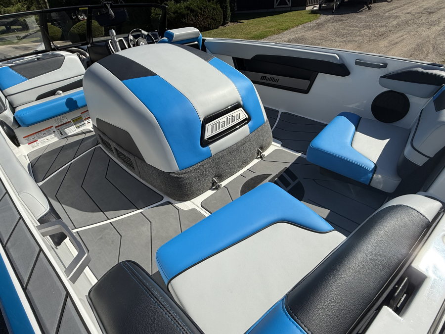 2023 Malibu Boats Response TXI for sale in Fontana, Wisconsin