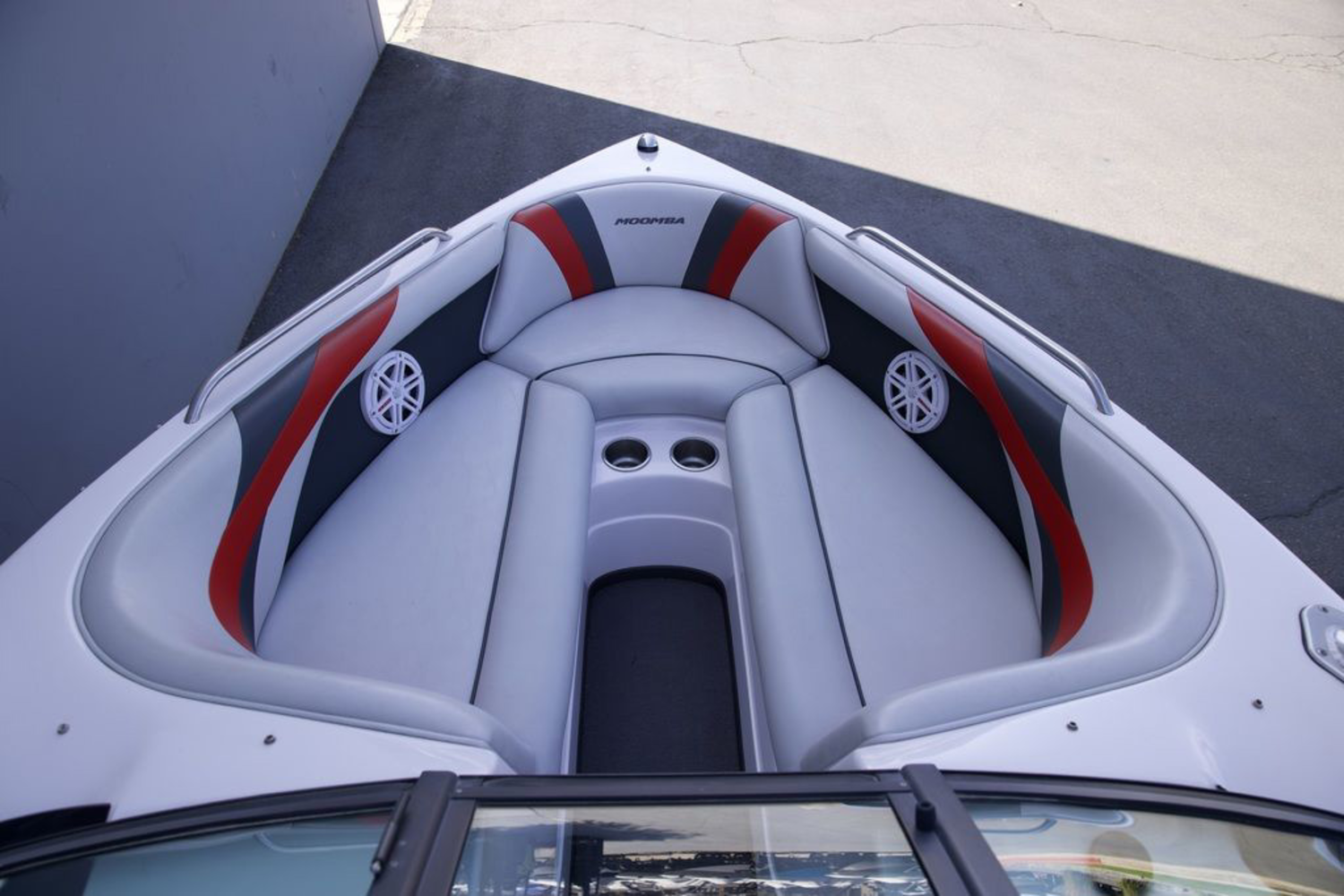 2009 MOOMBA Mobius LS