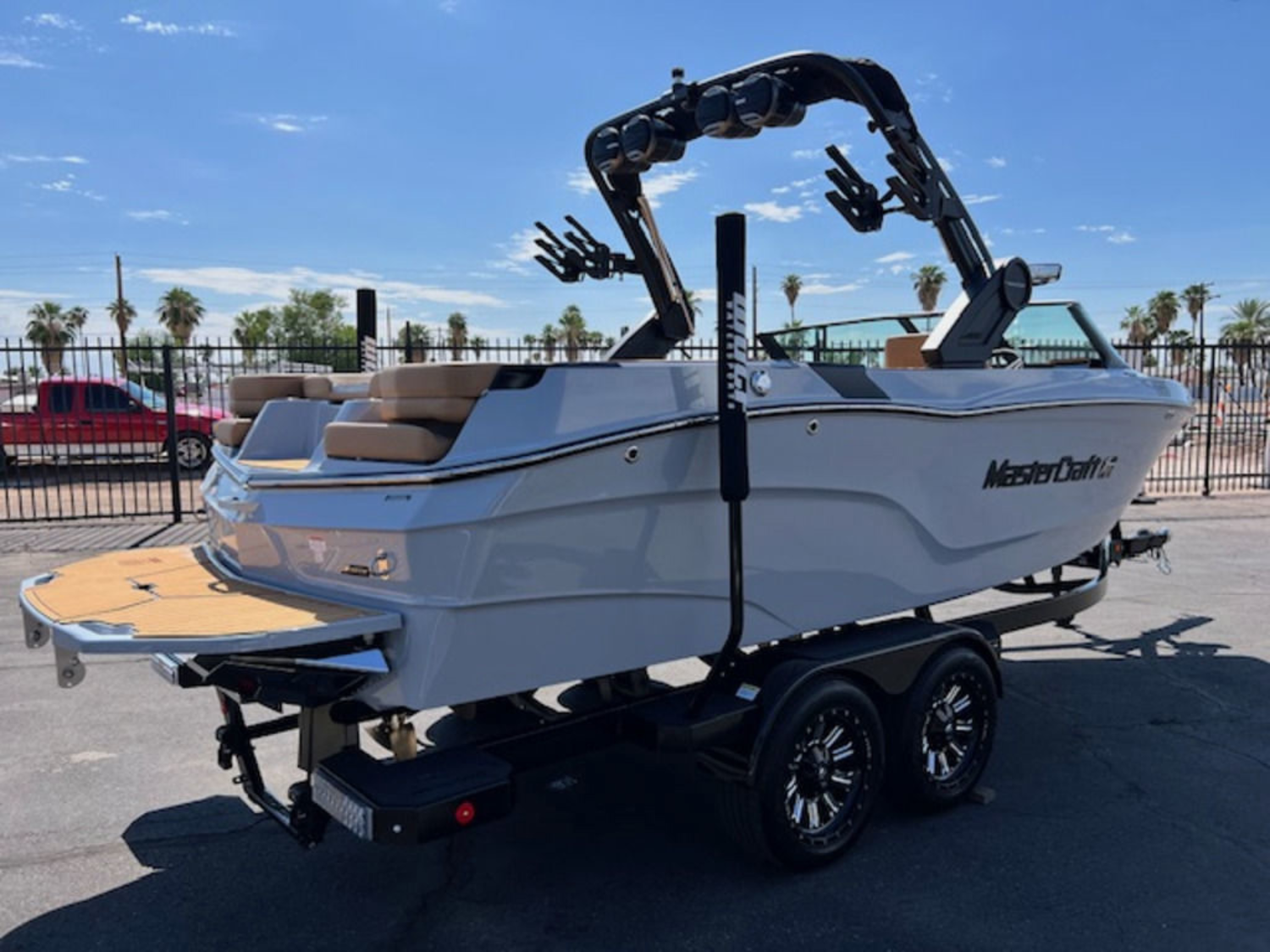 2026 Mastercraft XT23