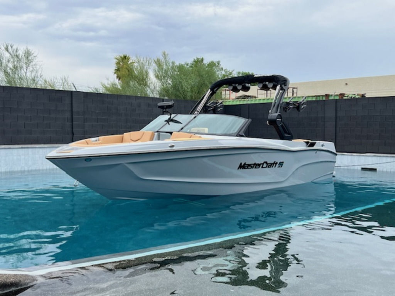 2026 Mastercraft XT23