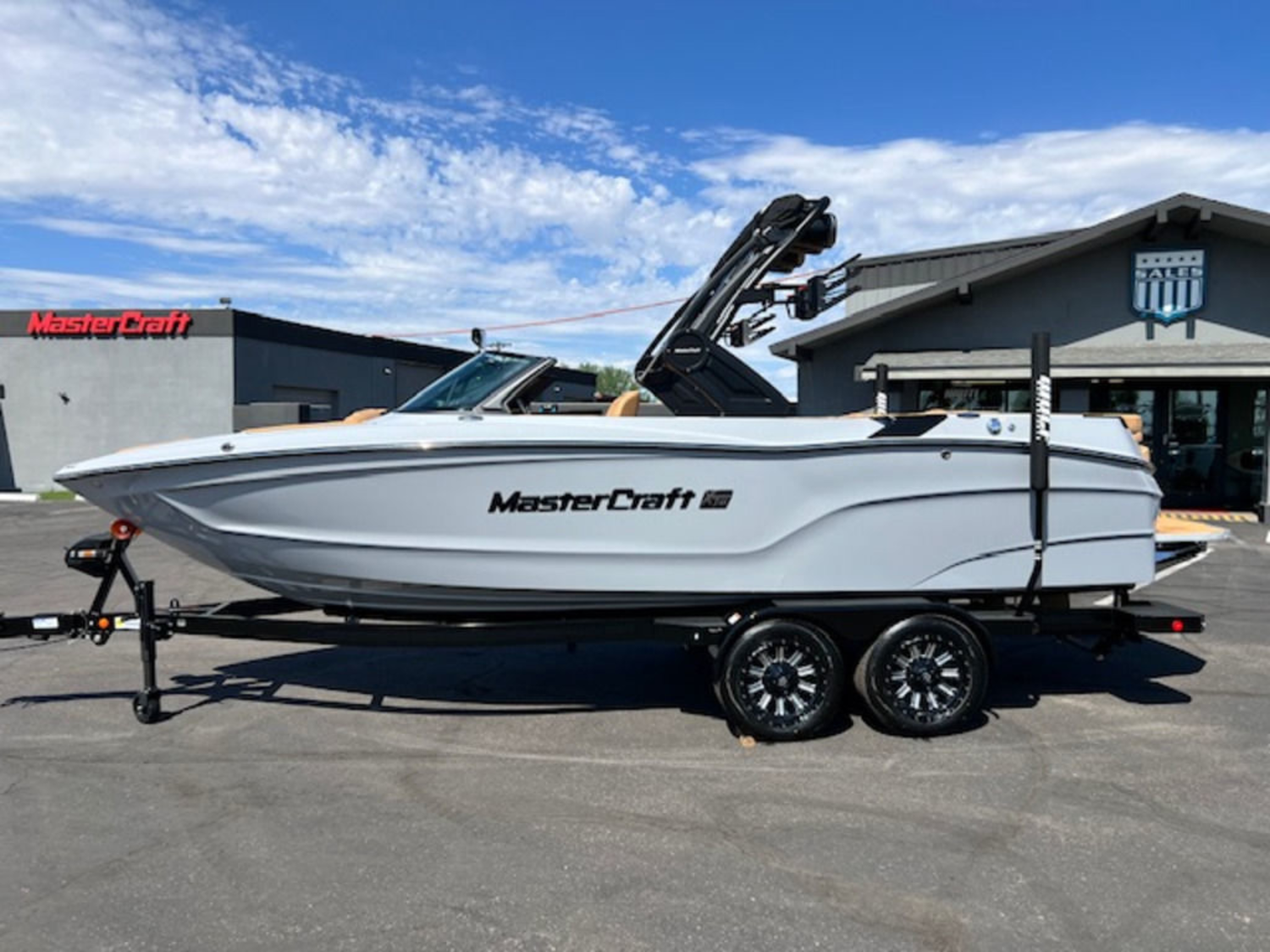 2026 Mastercraft XT23