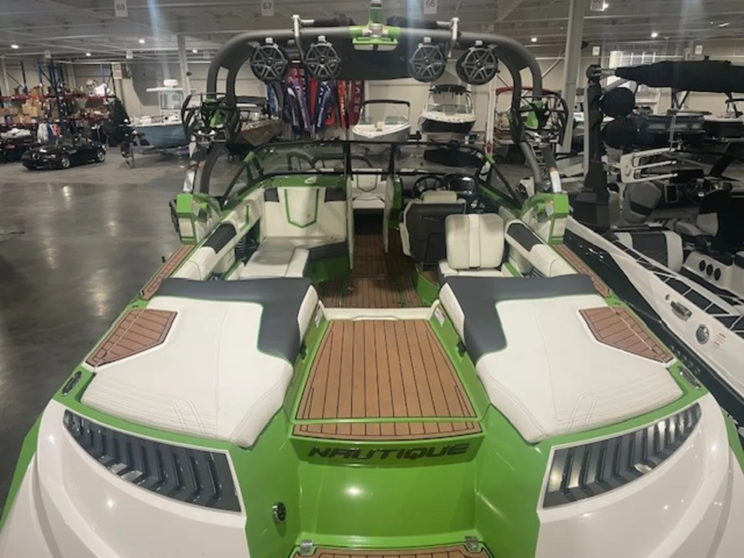 2016 NAUTIQUE G23