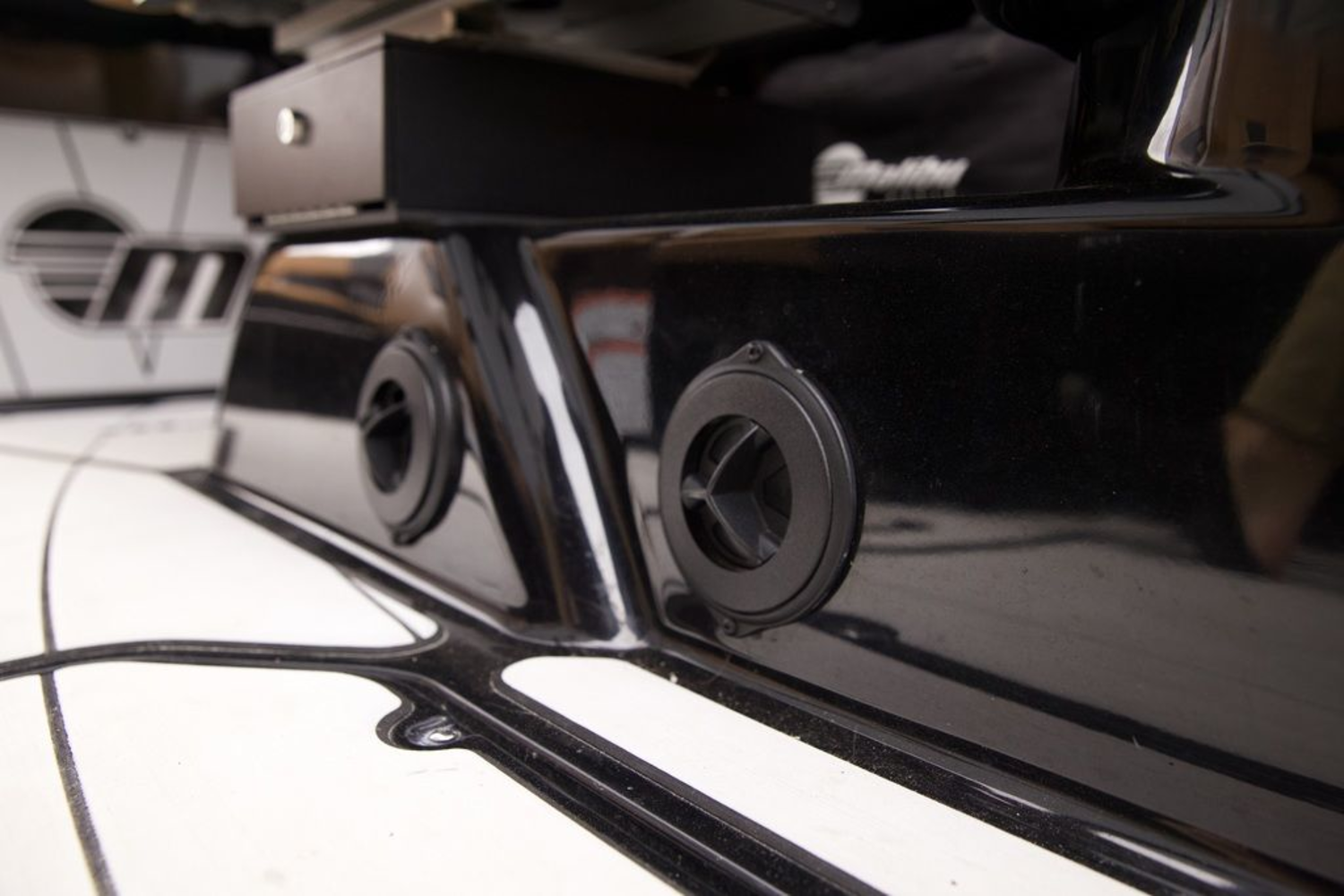 2022 Malibu Boats 23 LSV