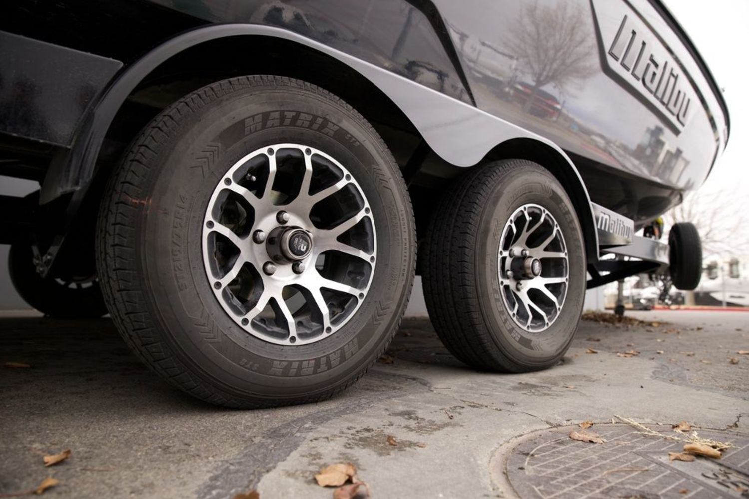 2022 Malibu Boats 23 LSV