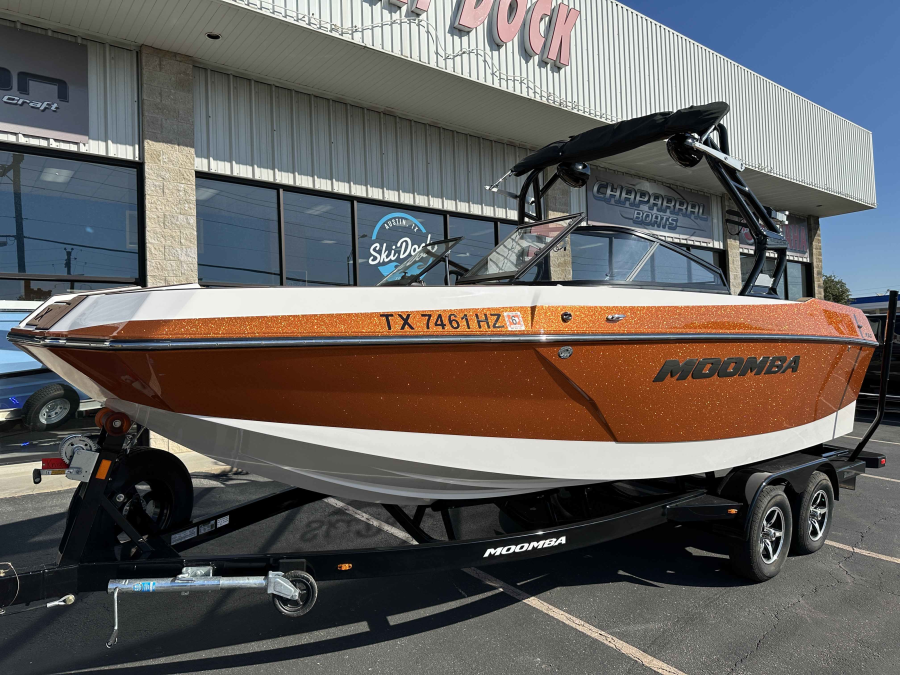 2020 Moomba Boats MAX for sale in , 