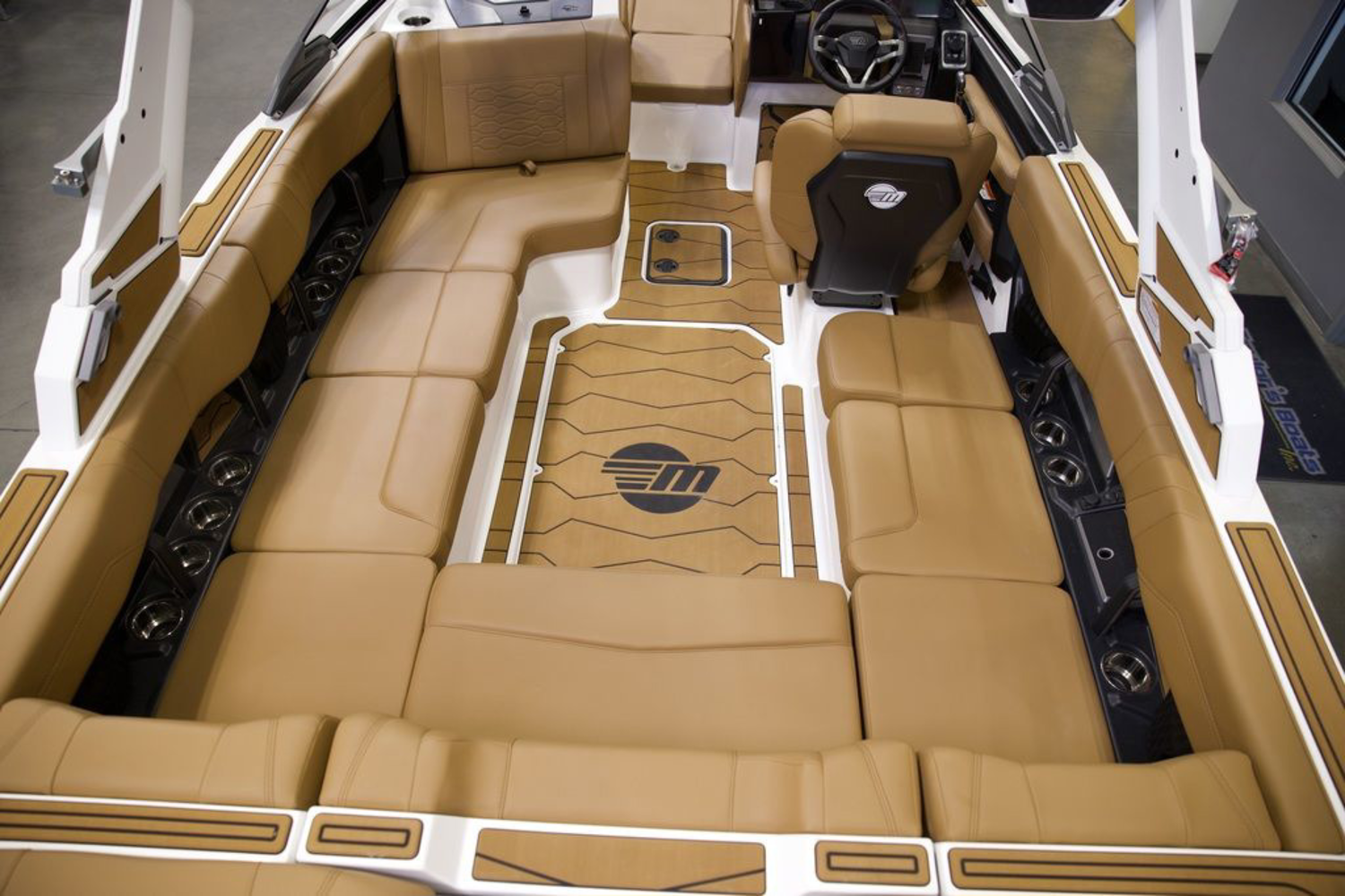 2026 Malibu Boats 23 MXZ