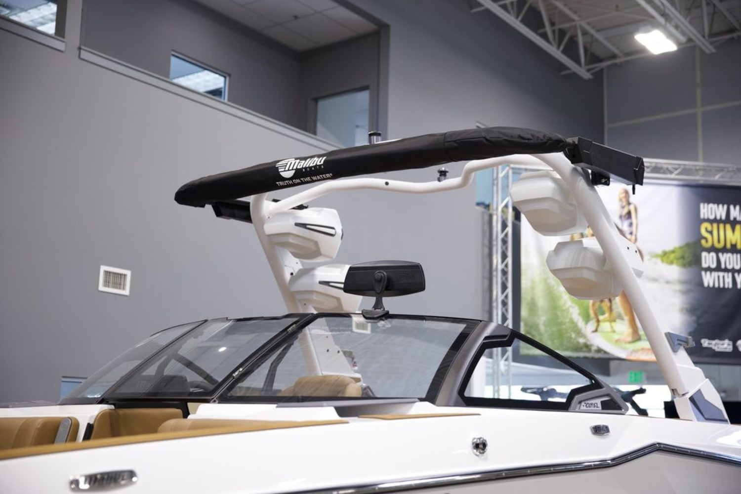 2026 Malibu Boats 23 MXZ