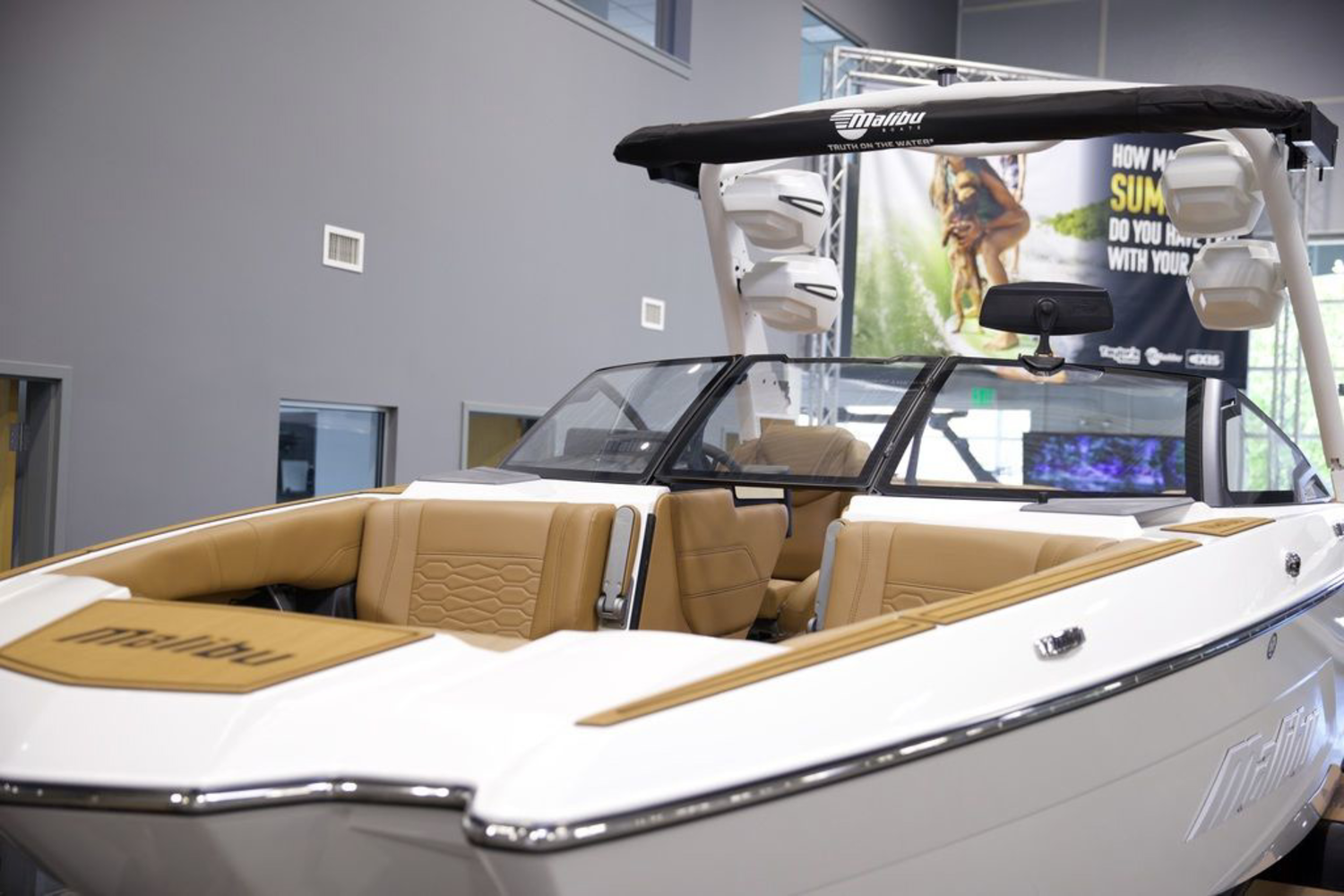 2026 Malibu Boats 23 MXZ
