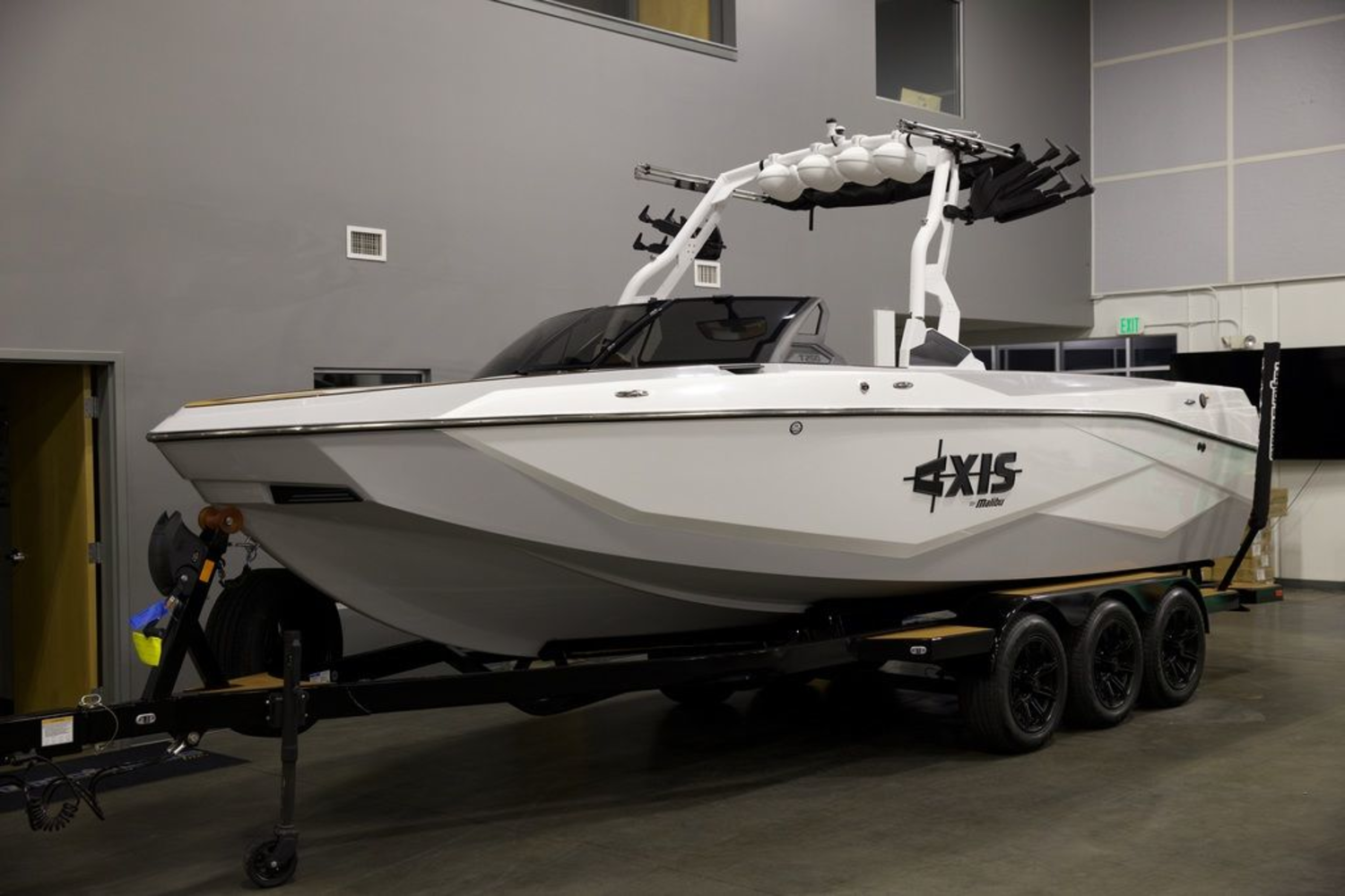 2026 Axis Wake Research T250