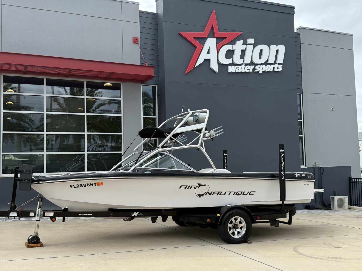 2009 Nautique Ski 206