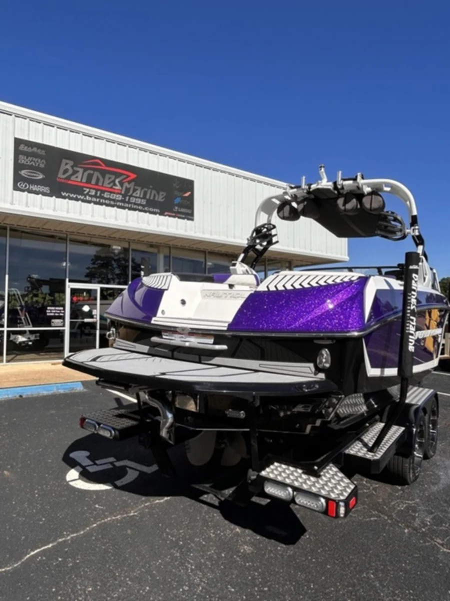 2017-nautique-g23-131622-image3