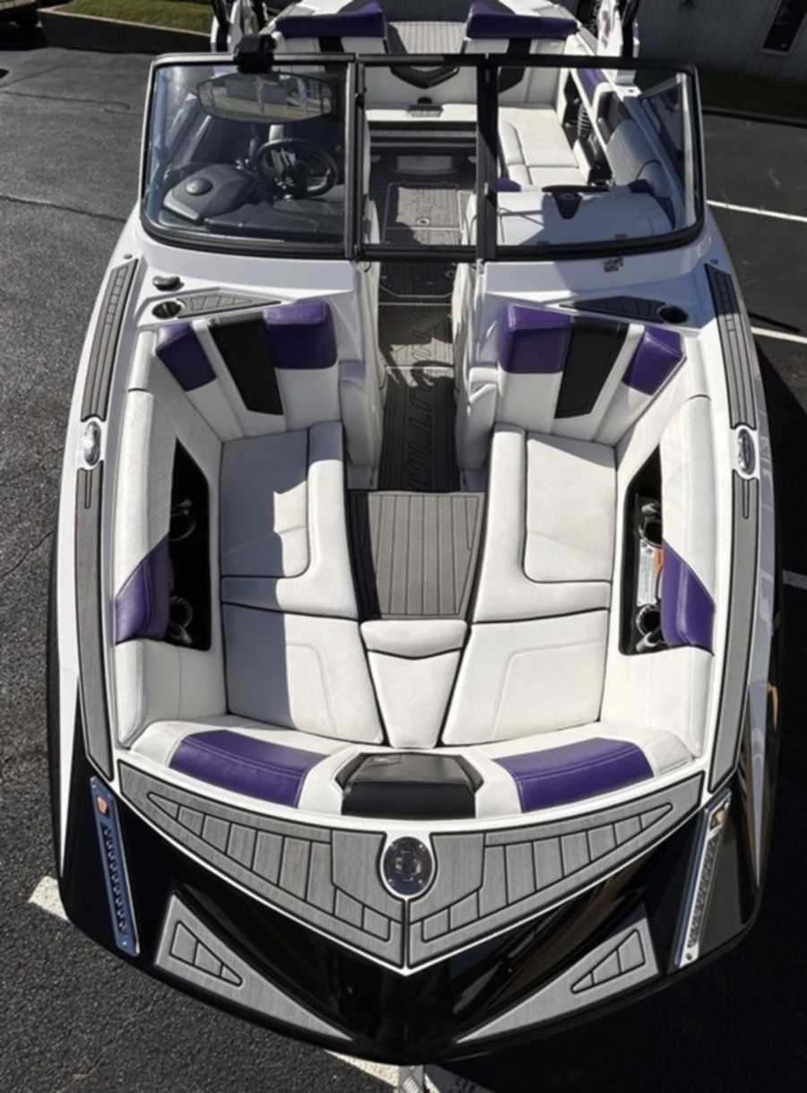 2017-nautique-g23-131622-image4