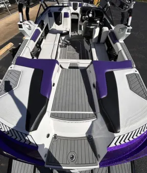 2017-nautique-g23-131622-image9