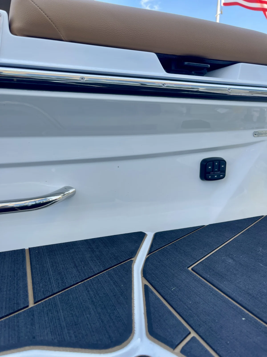 2025 Supreme Boats S220 for sale in Arnolds Park, Iowa