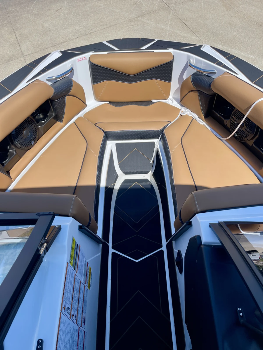 2025 Supreme Boats S220 for sale in Arnolds Park, Iowa