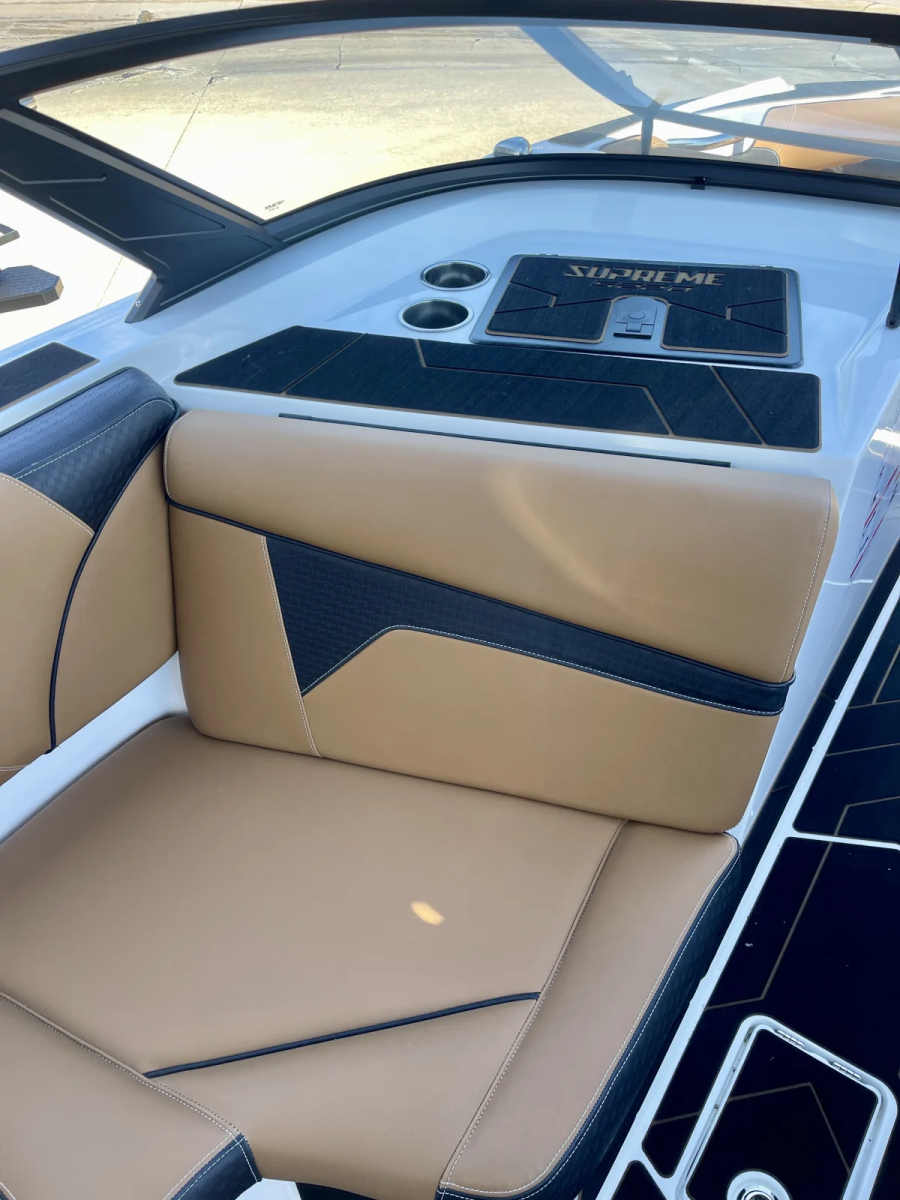 2025 Supreme Boats S220 for sale in Arnolds Park, Iowa