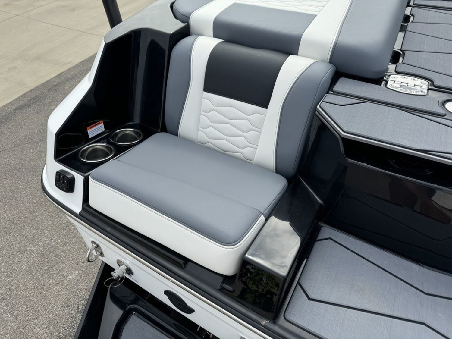 2025 Malibu Boats 24 MXZ