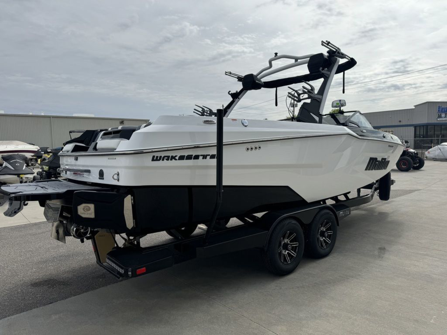 2025 Malibu Boats 24 MXZ