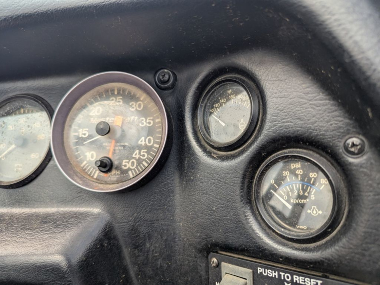 1990 Mastercraft Prostar