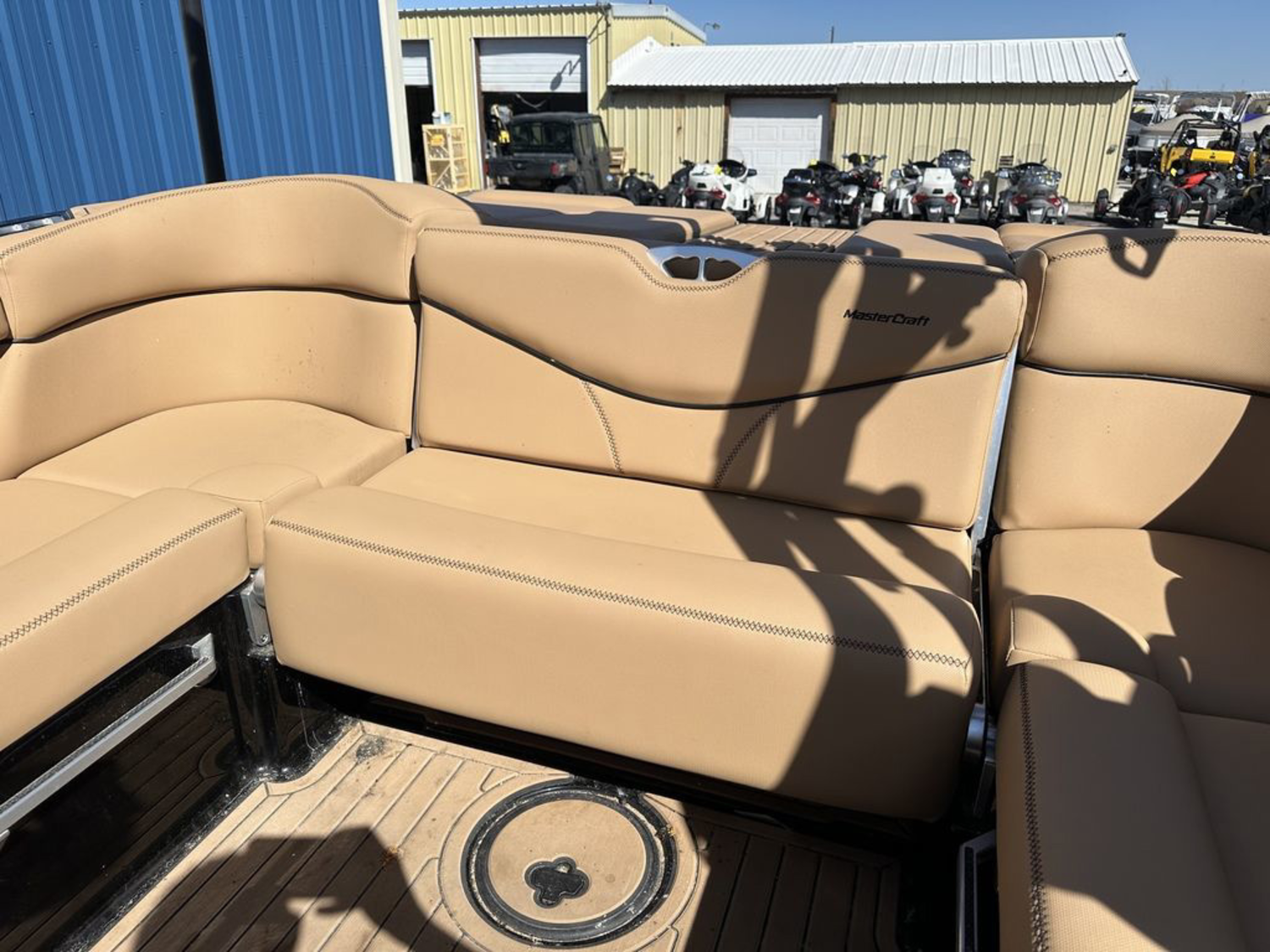 2021 Mastercraft XT21