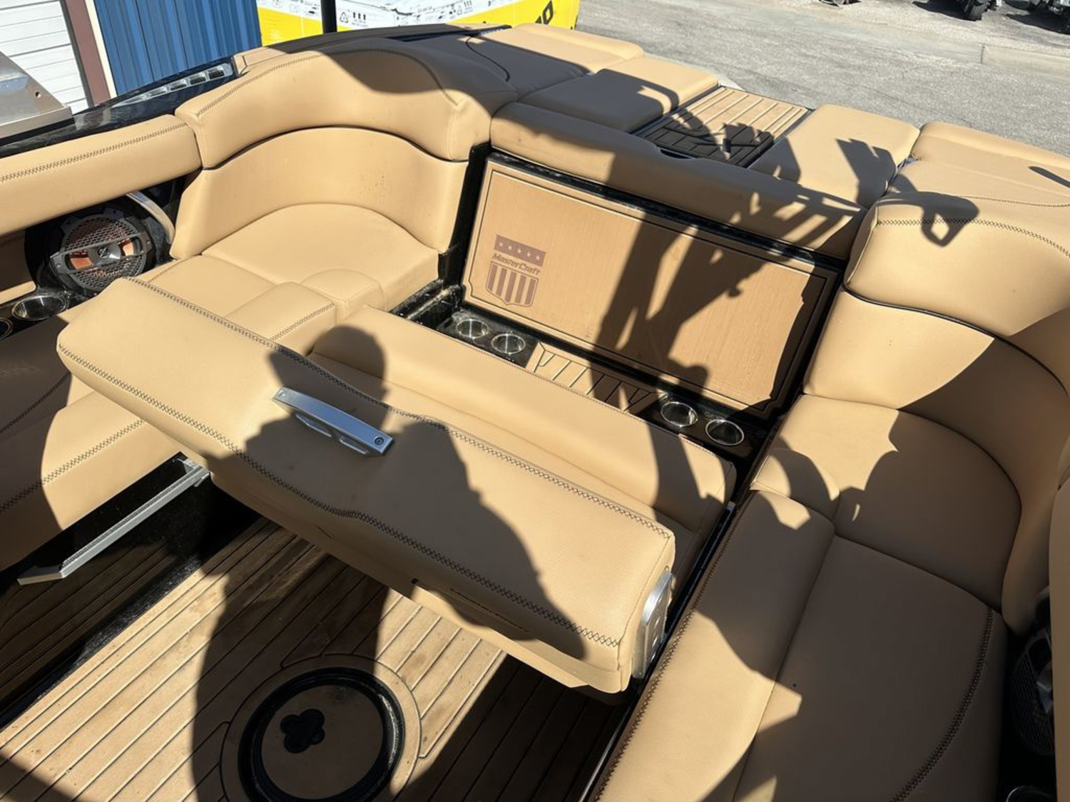 2021 Mastercraft XT21