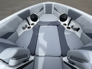 2023 Malibu Boats Wakesetter 25 LSV for sale in Fontana, Wisconsin