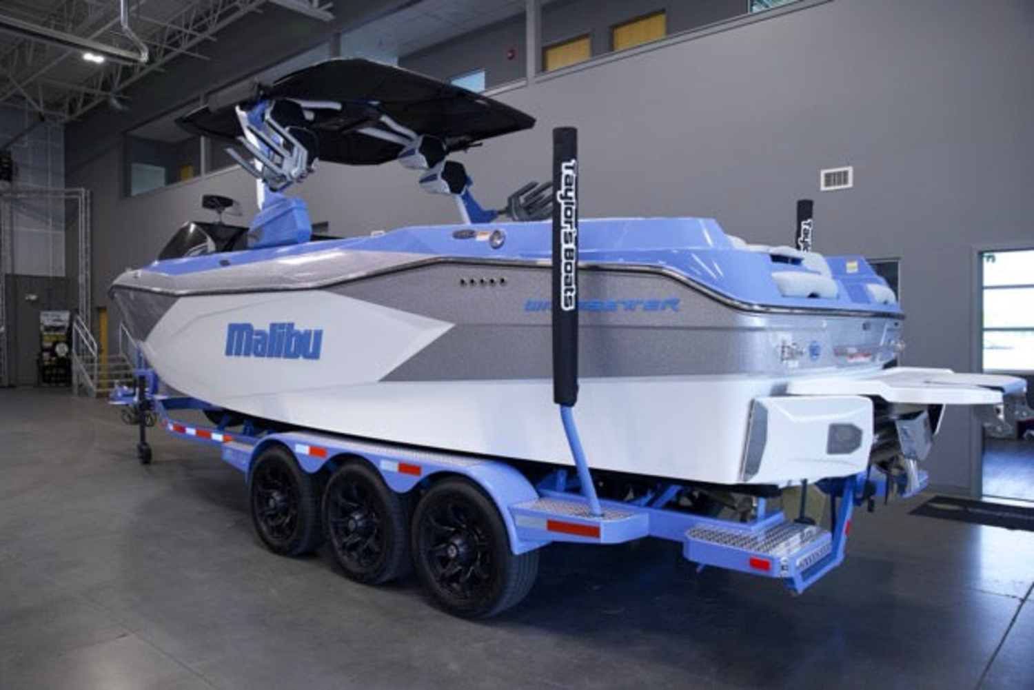 2026 Malibu Boats 26 LSV