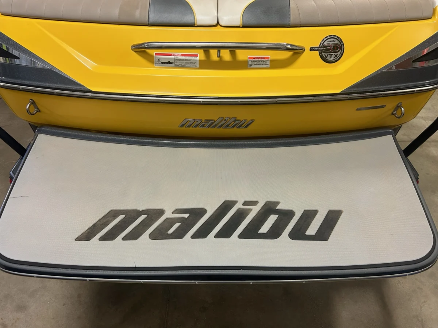 2011 Malibu Wakesetter VTX - MAKE AN OFFER!!!!!