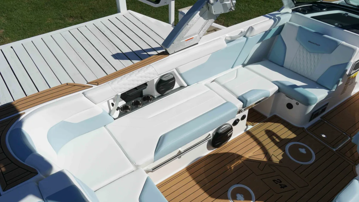 2026 MasterCraft XT24