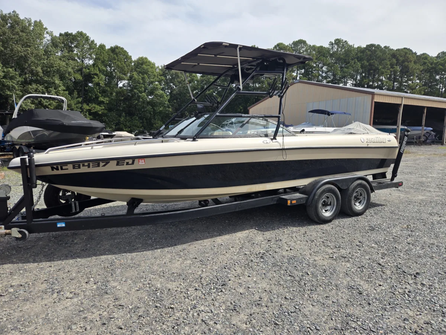 2000 Malibu Boats Wakesetter 23 LSV for sale in Raleigh, North Carolina