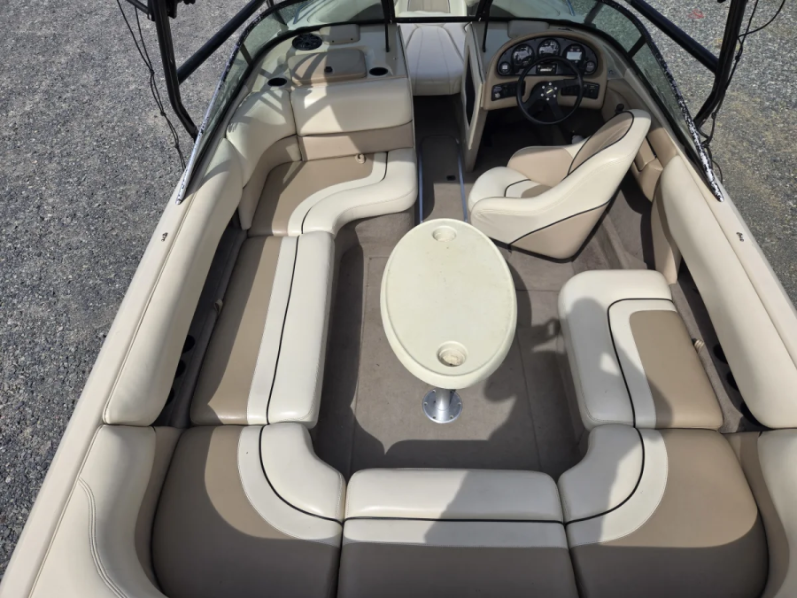 2000 Malibu Boats Wakesetter 23 LSV for sale in Raleigh, North Carolina