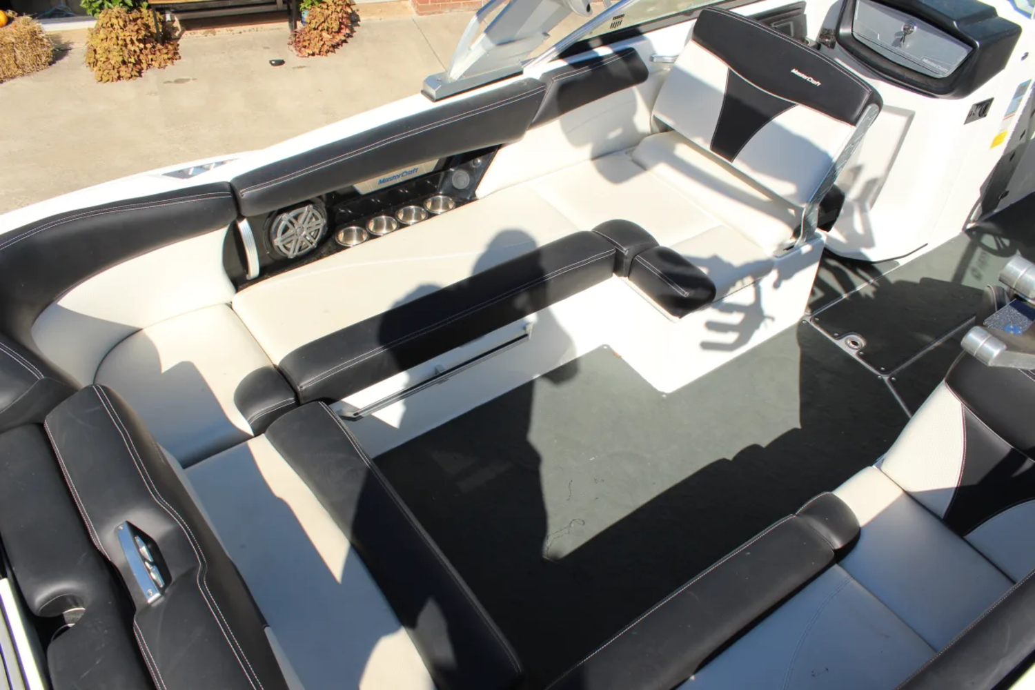 MasterCraft X-26 WITH TRAILER!