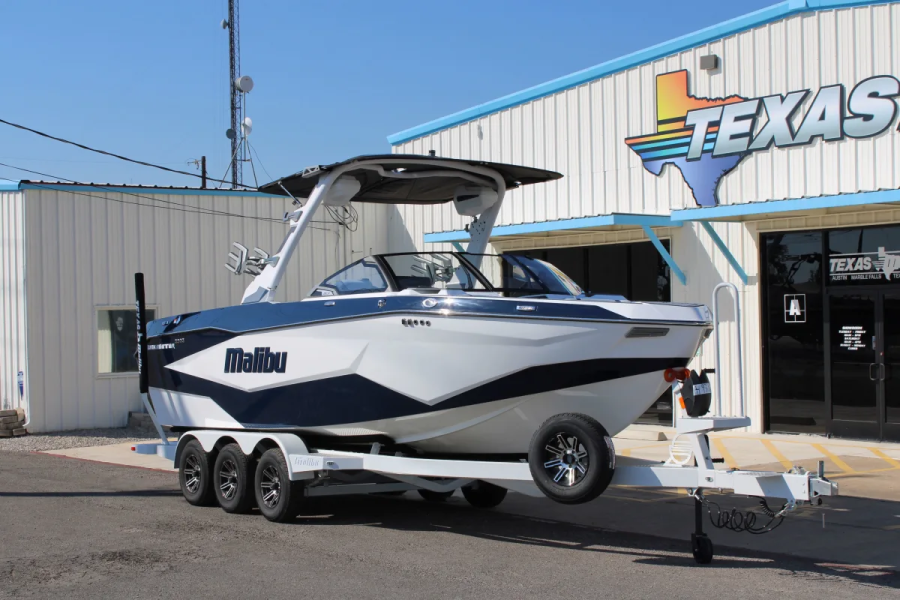 2026 Malibu Boats Wakesetter 25 LSV for sale in Austin, Texas