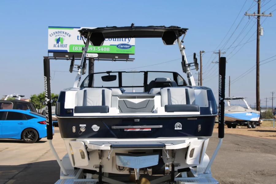 2026 Malibu Boats Wakesetter 25 LSV for sale in Austin, Texas
