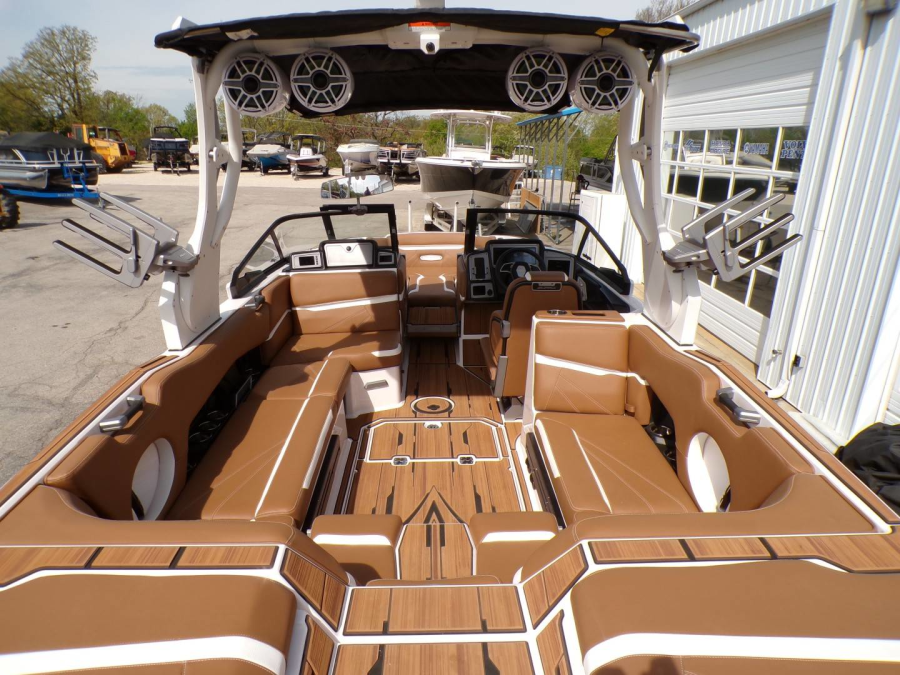 2023 Supra Boats SL for sale in Osage Beach, Missouri