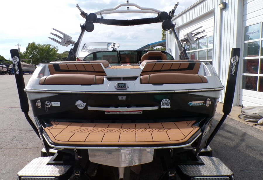 2022 Malibu Boats Wakesetter 23 MXZ for sale in Osage Beach, Missouri