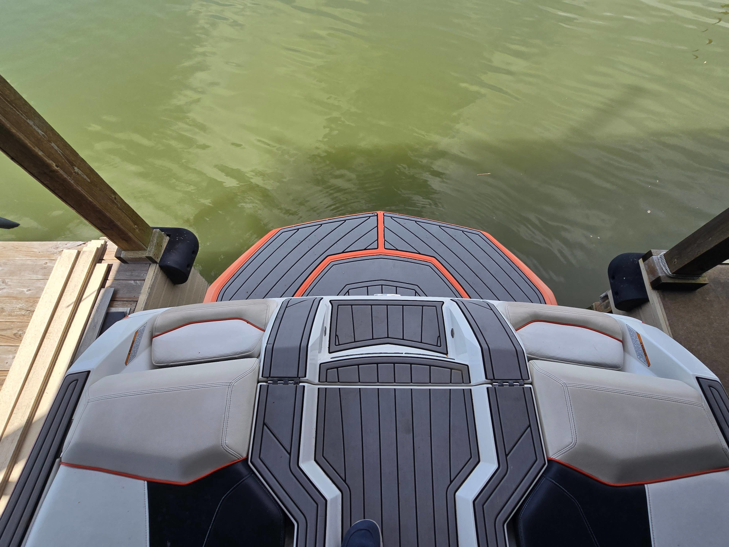 2018 Nautique Super Air GS20