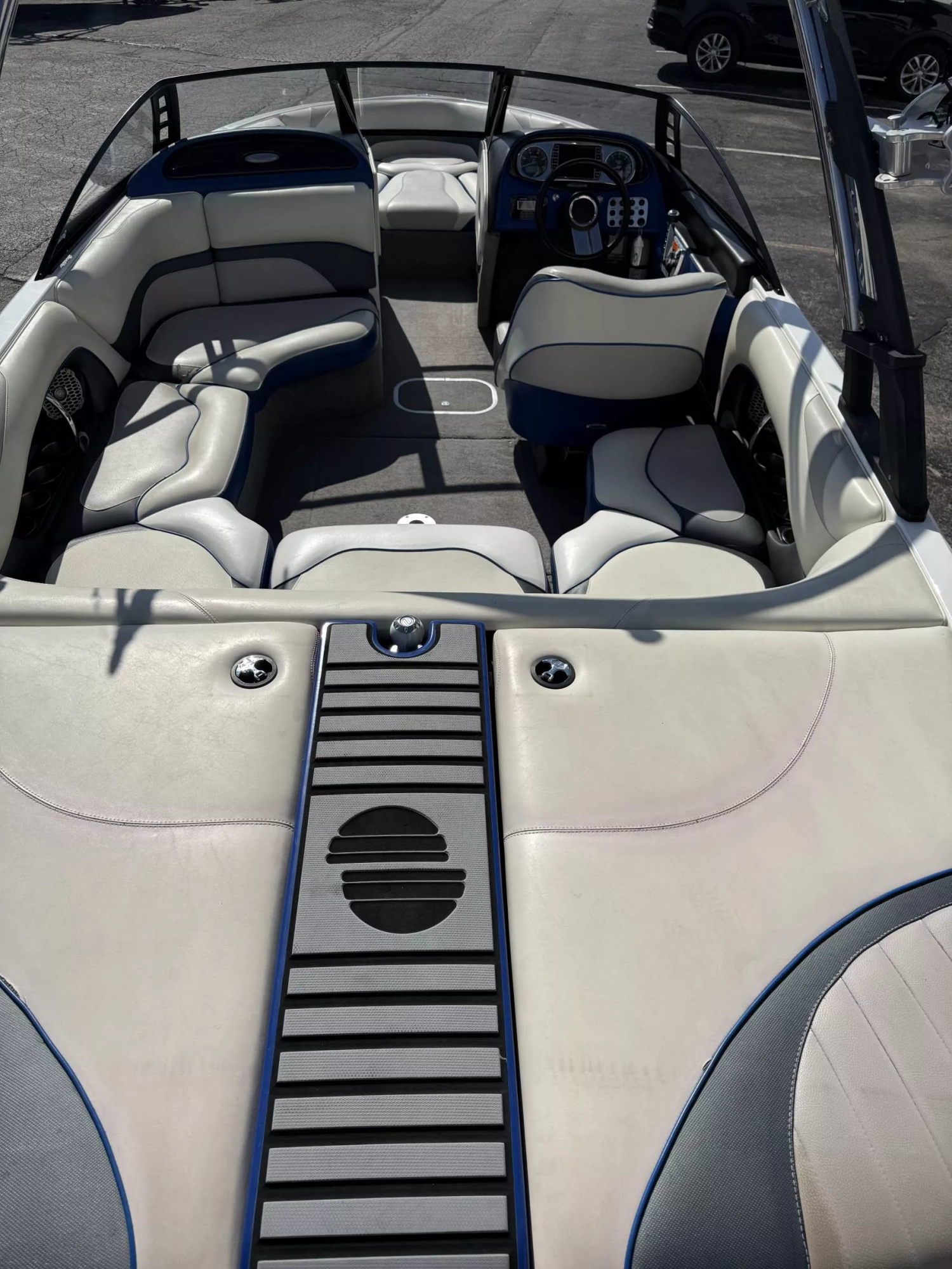 2011 Malibu Wakesetter 20VTX