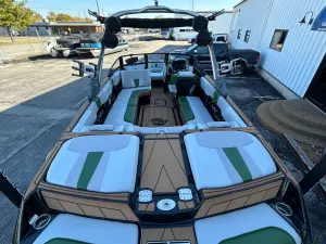 2022-malibu-wakesetter-23-lsv-112066-image11