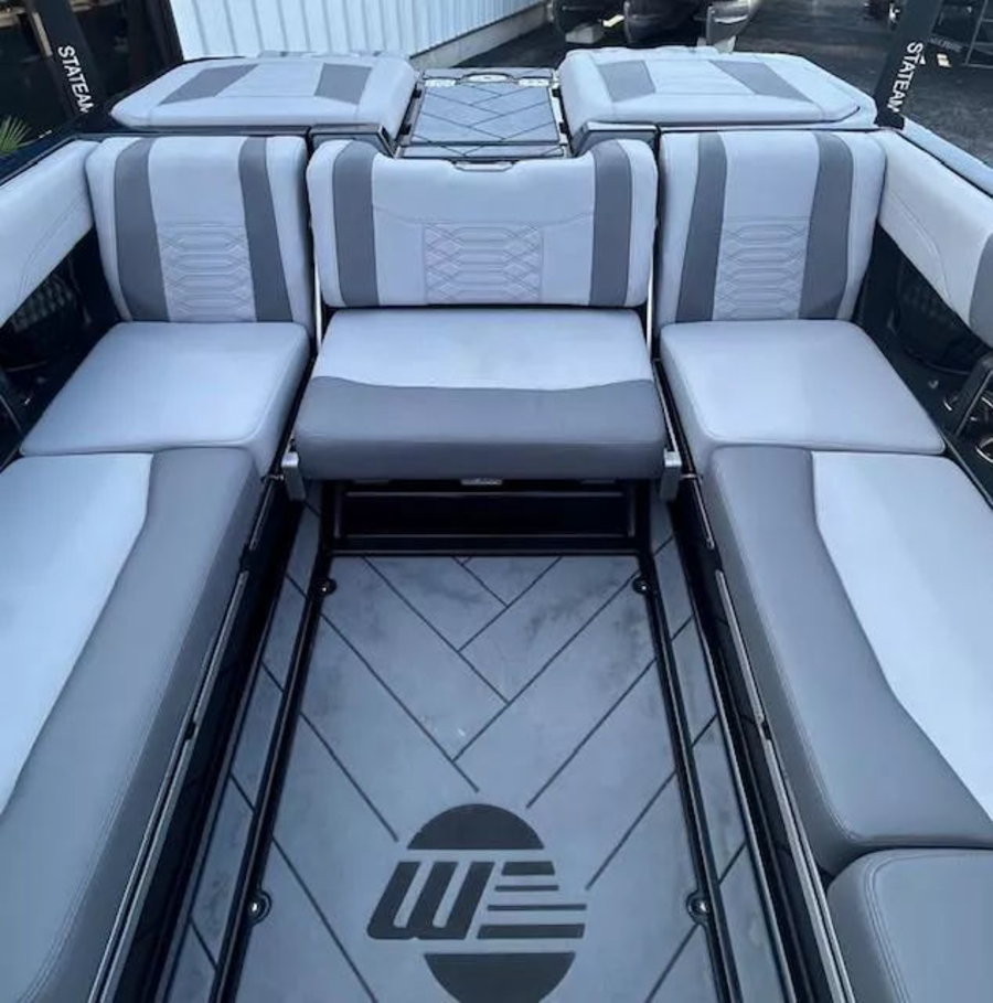 2022 Malibu Boats Wakesetter 25 LSV for sale in Hazelwood, Missouri