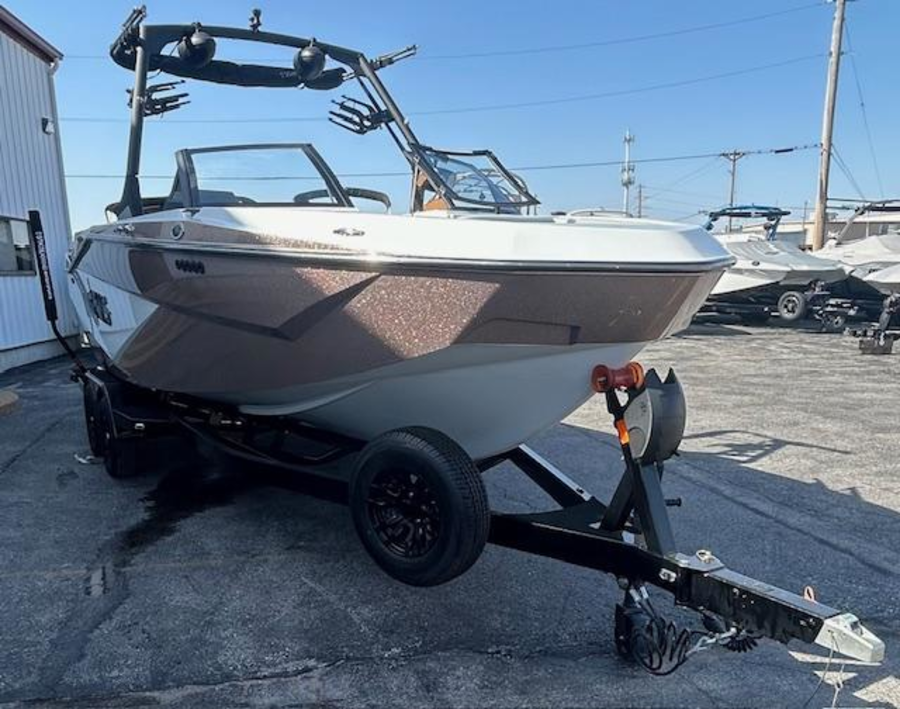 2025 Axis Boats T250 for sale in Hazelwood, Missouri