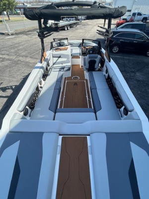 2025 Axis Boats T250 for sale in Hazelwood, Missouri