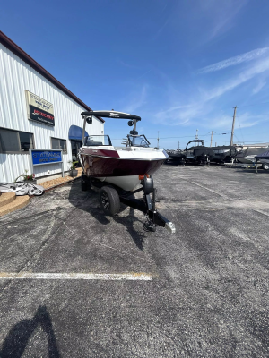 2025 Malibu Boats Wakesetter 23 LSV for sale in Hazelwood, Missouri