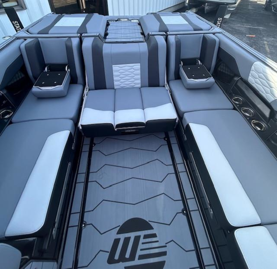 2025 Malibu Boats Wakesetter 24 MXZ for sale in Hazelwood, Missouri