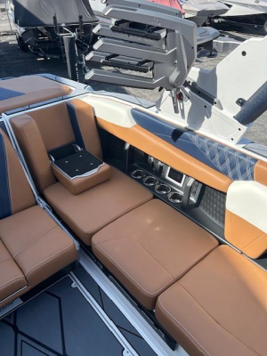 2025 Malibu Boats M230 for sale in Hazelwood, Missouri