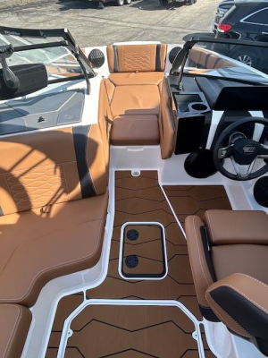 2025 Malibu Boats Wakesetter 22 MXZ for sale in Hazelwood, Missouri
