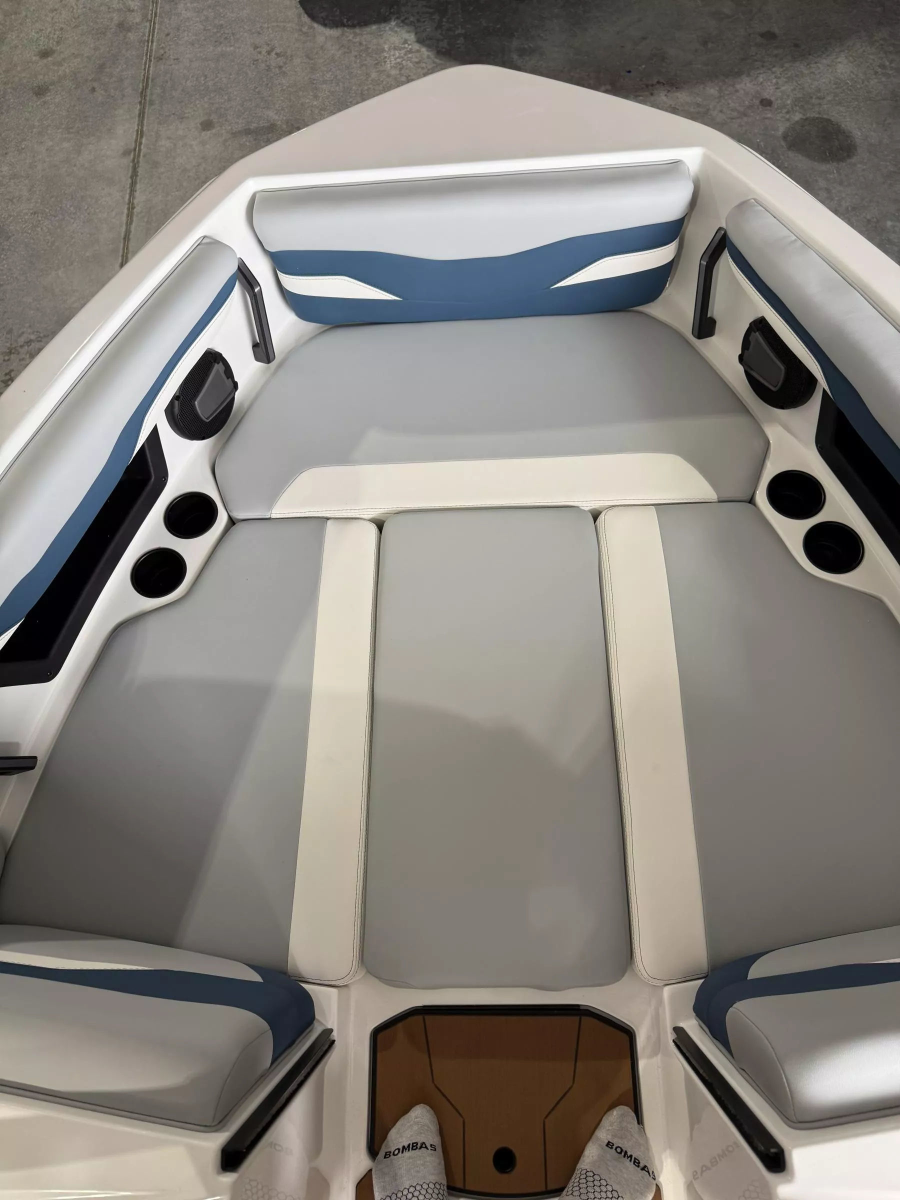 2025 Axis Boats T220 for sale in Hazelwood, Missouri