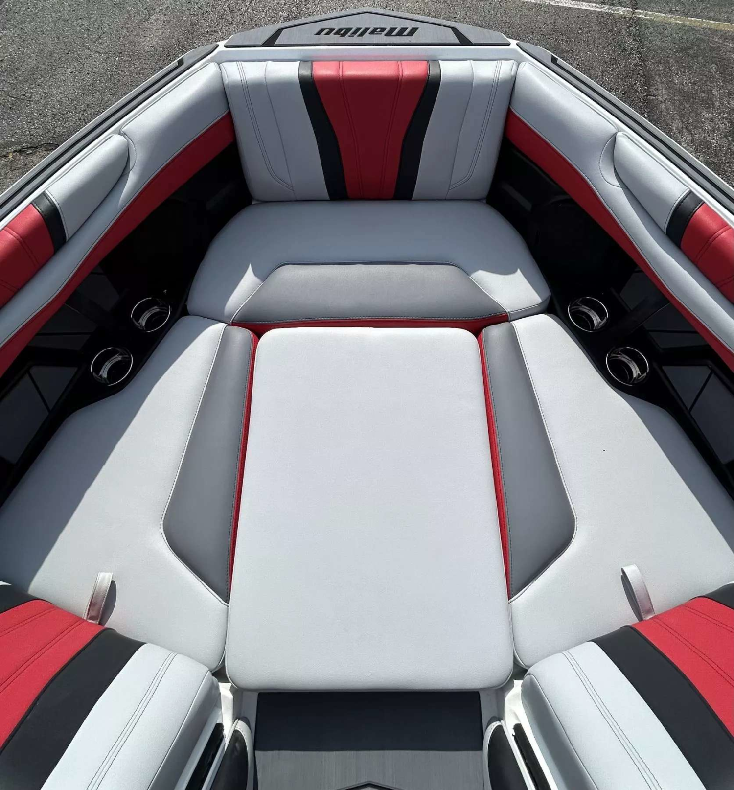 2026 Malibu Wakesetter 22LSV