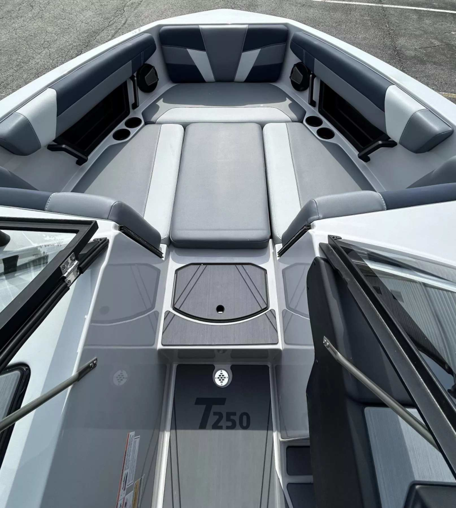 2026 Axis Boats T250 for sale in Hazelwood, Missouri